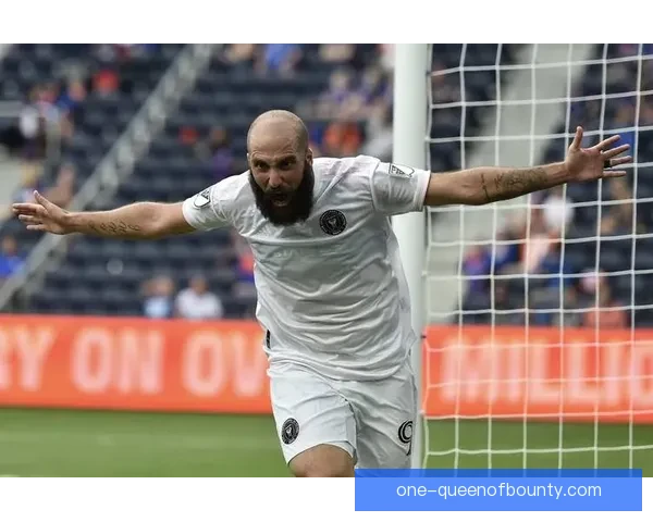 亚特兰大联勇夺美职联总冠军 创历史新篇章 力压群雄展示强大实力